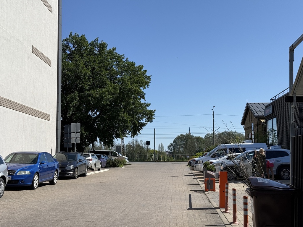 122.JPG